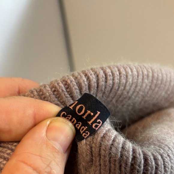 Norla Mauve Pom-Pom Beanie - Picture 2 of 4